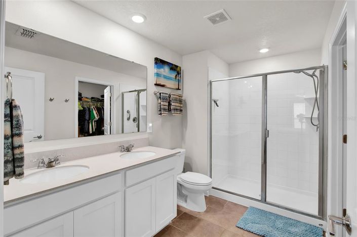 Image No.16-3 Bed Property for sale