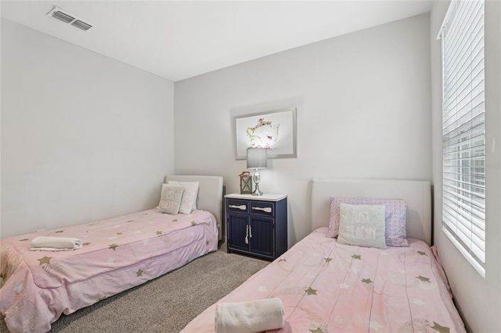 Image No.35-7 Bed Property for sale