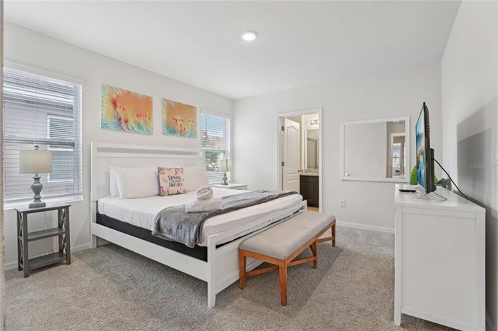 Image No.39-7 Bed Property for sale