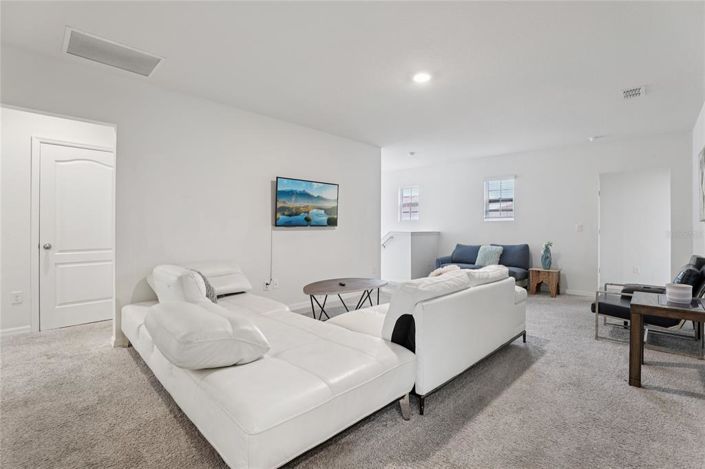 Image No.54-7 Bed Property for sale