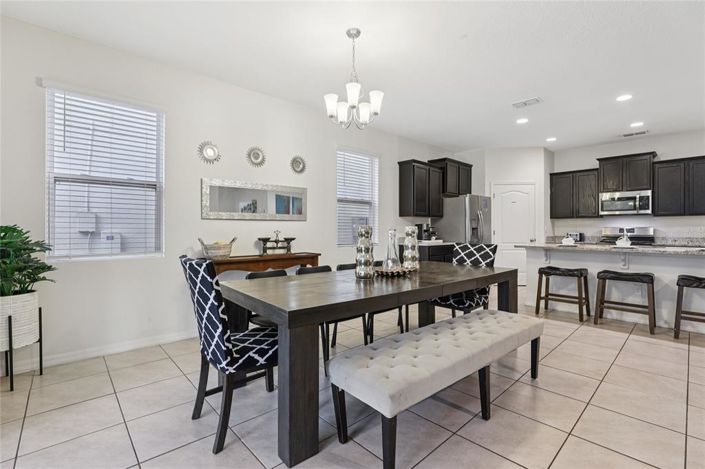 Image No.9-7 Bed Property for sale