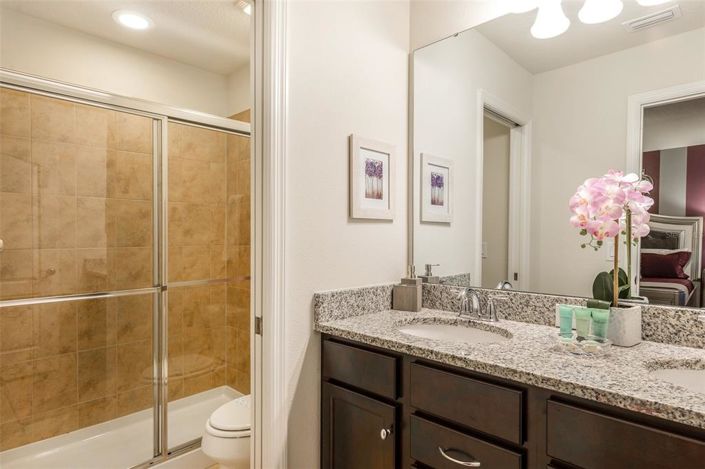 Image No.34-8 Bed Property for sale