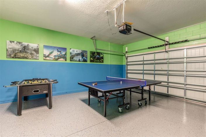 Image No.37-8 Bed Property for sale