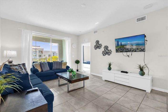 Image No.14-2 Bed Property for sale