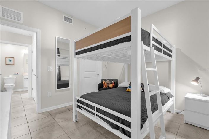 Image No.24-2 Bed Property for sale