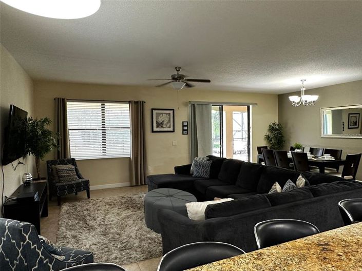 Image No.23-7 Bed Property for sale