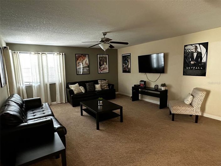 Image No.29-7 Bed Property for sale