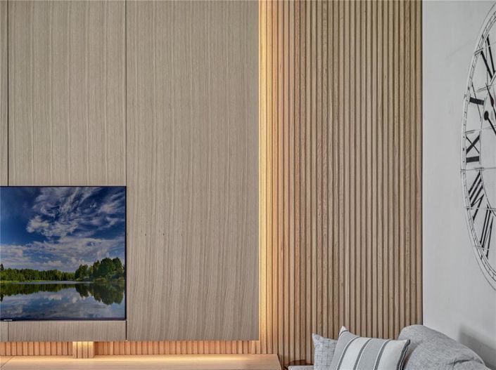 Image No.21-5 Bed Property for sale