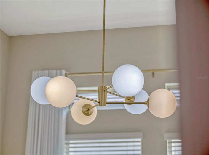 Image No.23-5 Bed Property for sale