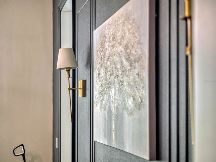 Image No.24-5 Bed Property for sale