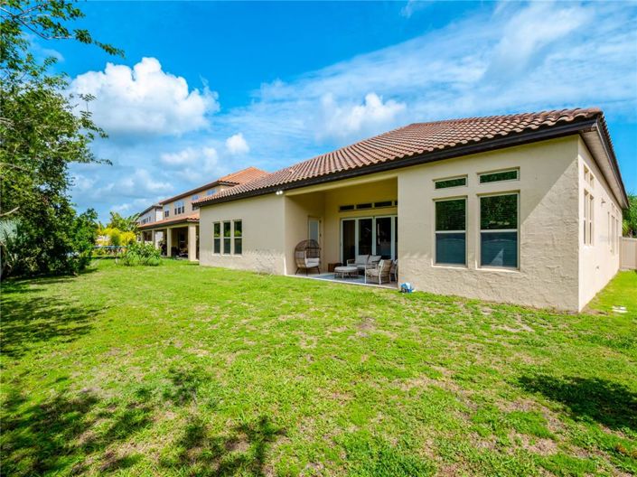 Image No.45-5 Bed Property for sale