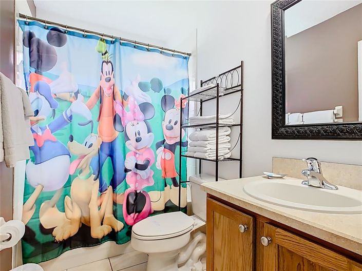 Image No.11-5 Bed Property for sale