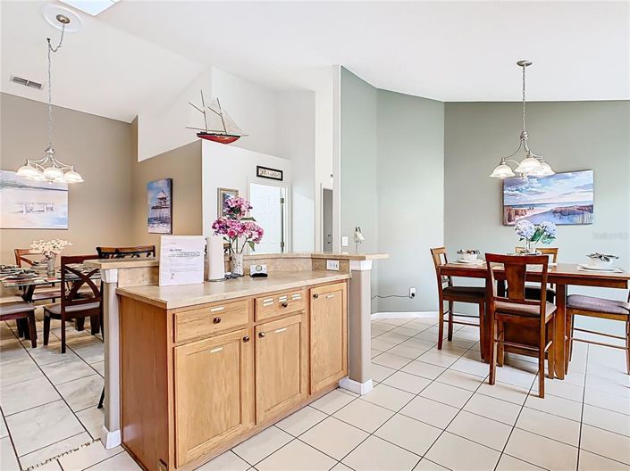 Image No.18-5 Bed Property for sale