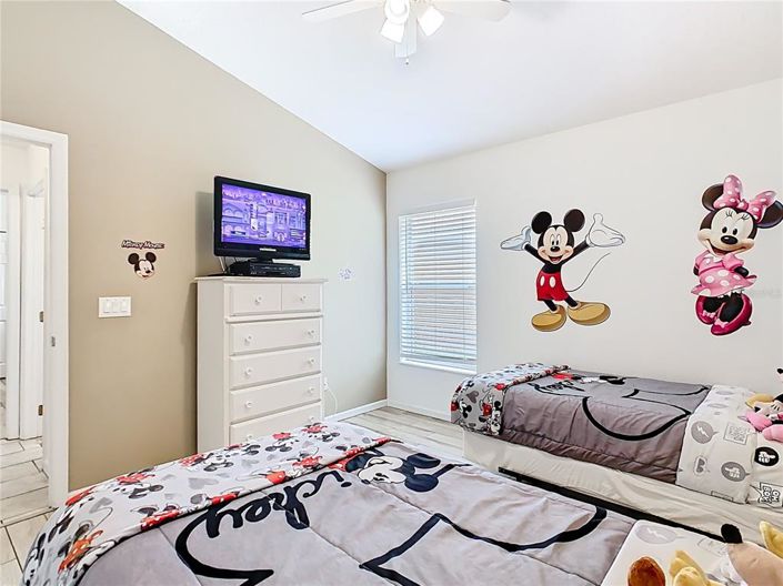 Image No.23-5 Bed Property for sale