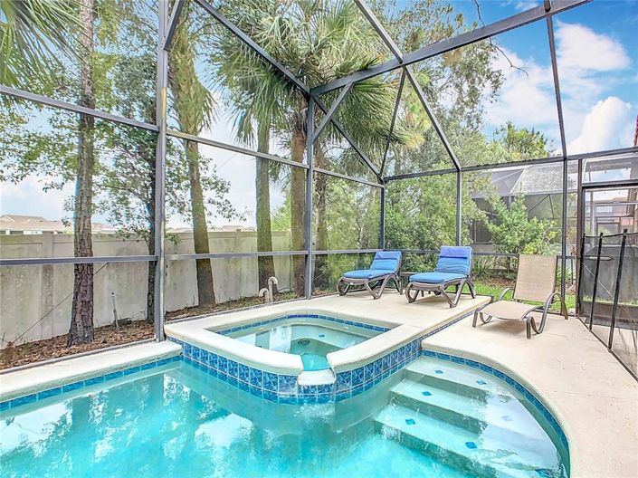 Image No.3-5 Bed Property for sale