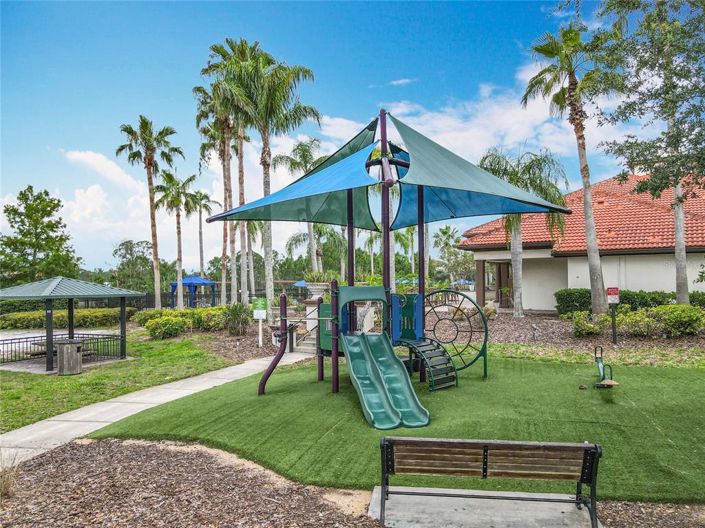 Image No.34-5 Bed Property for sale