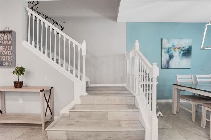 Image No.11-5 Bed Townhouse for sale