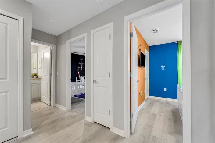 Image No.16-5 Bed Townhouse for sale