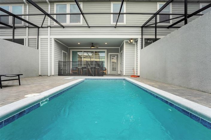 Image No.30-5 Bed Townhouse for sale