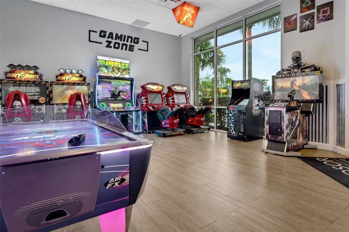 Image No.41-5 Bed Townhouse for sale