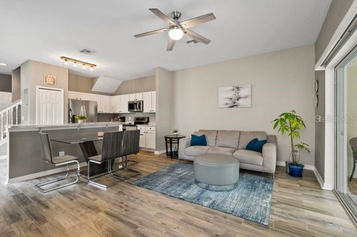 Image No.5-3 Bed Townhouse for sale