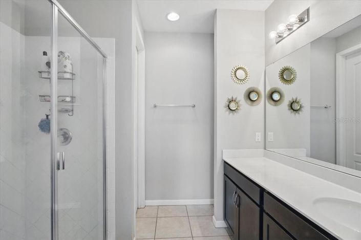 Image No.20-3 Bed Property for sale