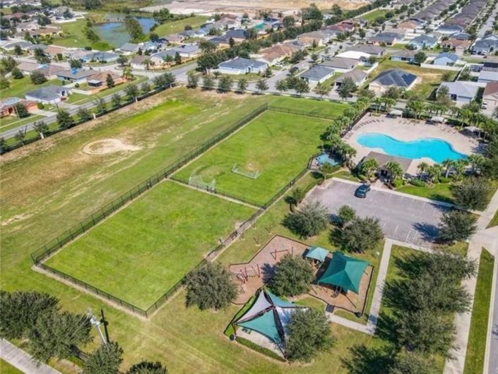 Image No.38-3 Bed Property for sale