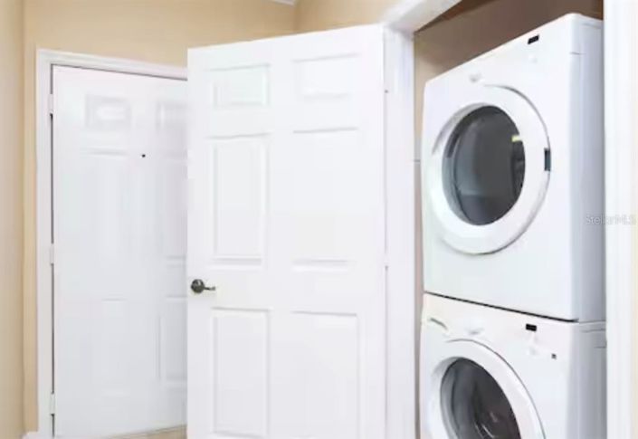 Image No.17-3 Bed Property for sale