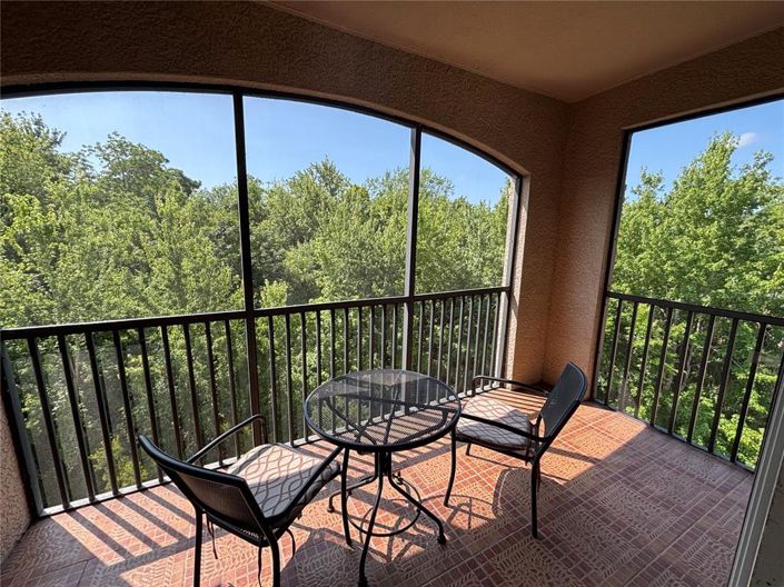 Image No.28-3 Bed Property for sale