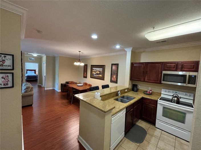 Image No.6-3 Bed Property for sale