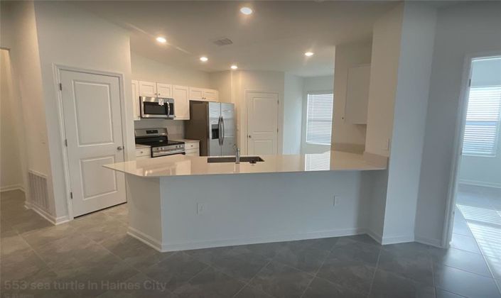 Image No.3-4 Bed Property for sale