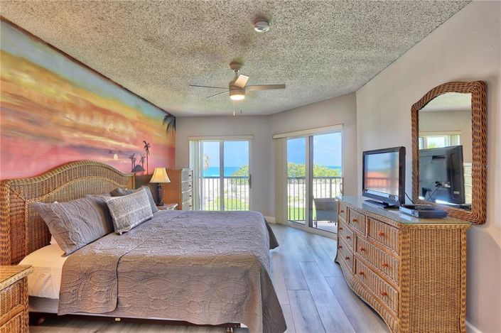 Image No.16-2 Bed Property for sale