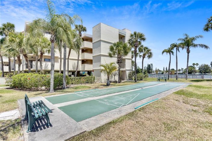 Image No.22-2 Bed Property for sale