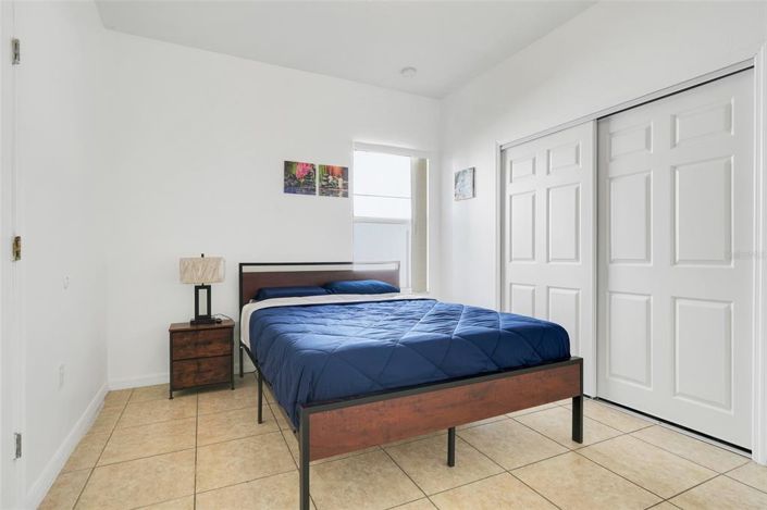 Image No.24-5 Bed Property for sale