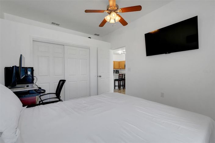 Image No.31-5 Bed Property for sale