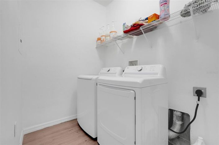 Image No.35-5 Bed Property for sale