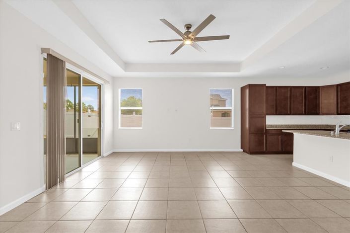 Image No.18-3 Bed Property for sale