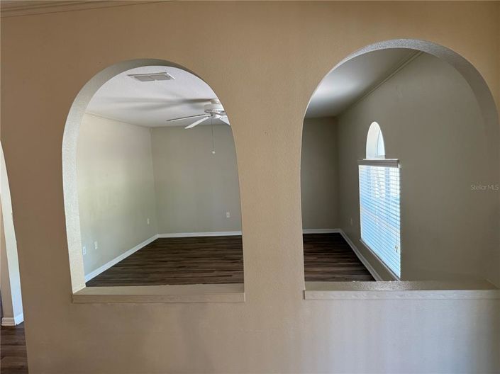 Image No.16-4 Bed Property for sale