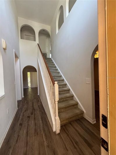 Image No.28-4 Bed Property for sale