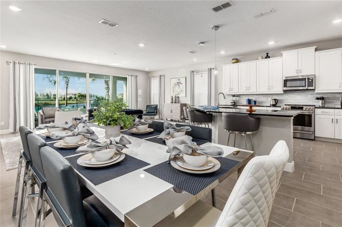 Image No.15-6 Bed Property for sale