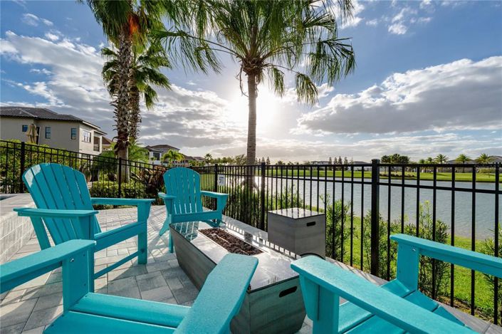 Image No.4-6 Bed Property for sale