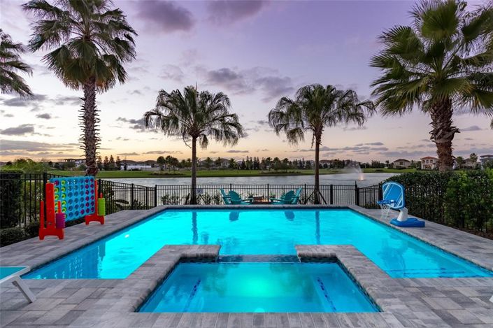 Image No.40-6 Bed Property for sale