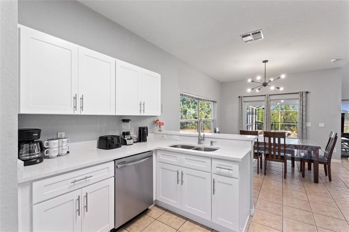 Image No.13-5 Bed Property for sale