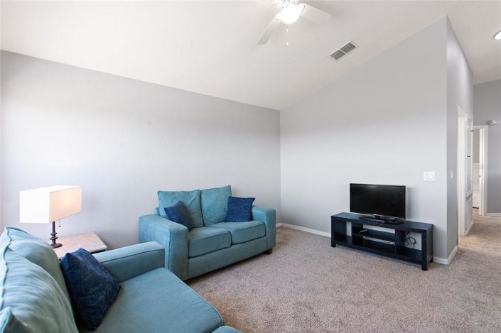 Image No.27-5 Bed Property for sale