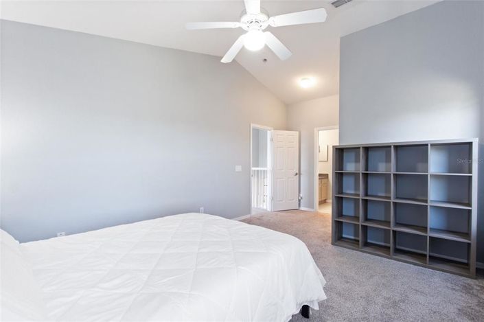 Image No.37-5 Bed Property for sale