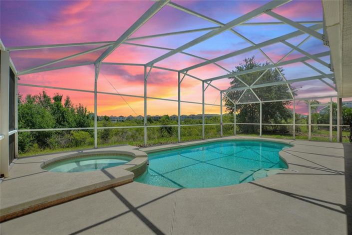 Image No.4-5 Bed Property for sale