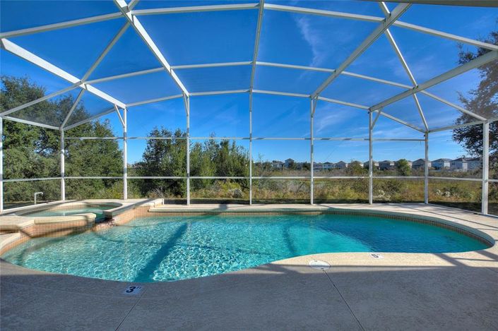 Image No.42-5 Bed Property for sale