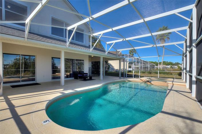 Image No.44-5 Bed Property for sale