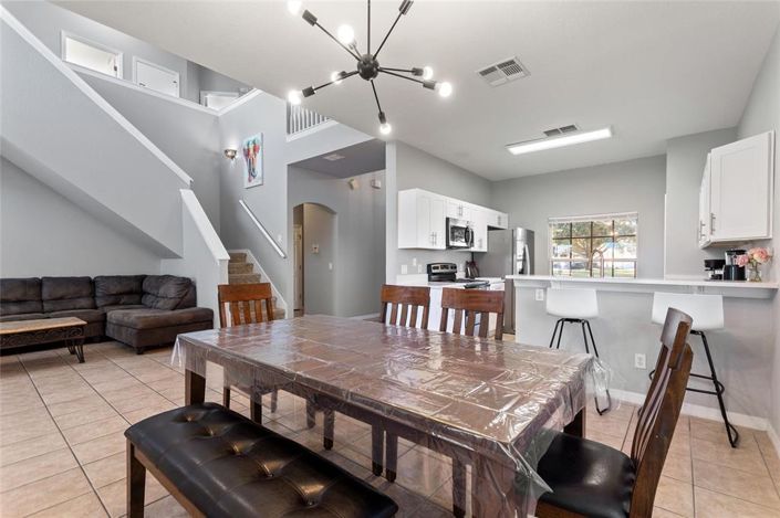 Image No.8-5 Bed Property for sale