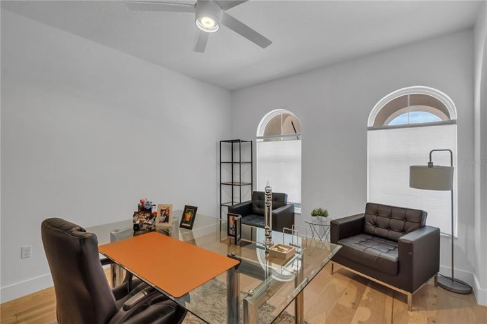 Image No.23-4 Bed Property for sale